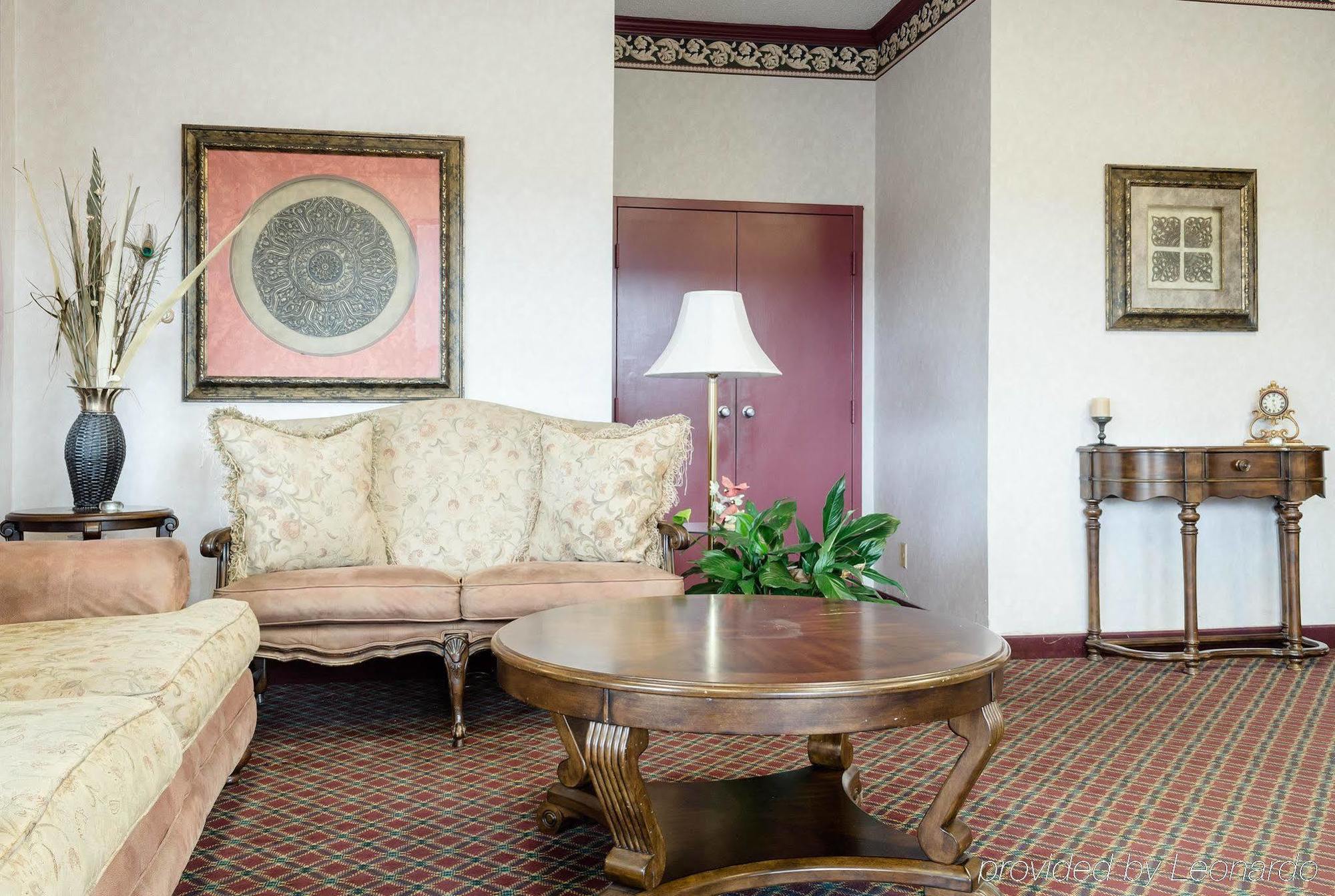Rodeway Inn Гринвуд Экстерьер фото
